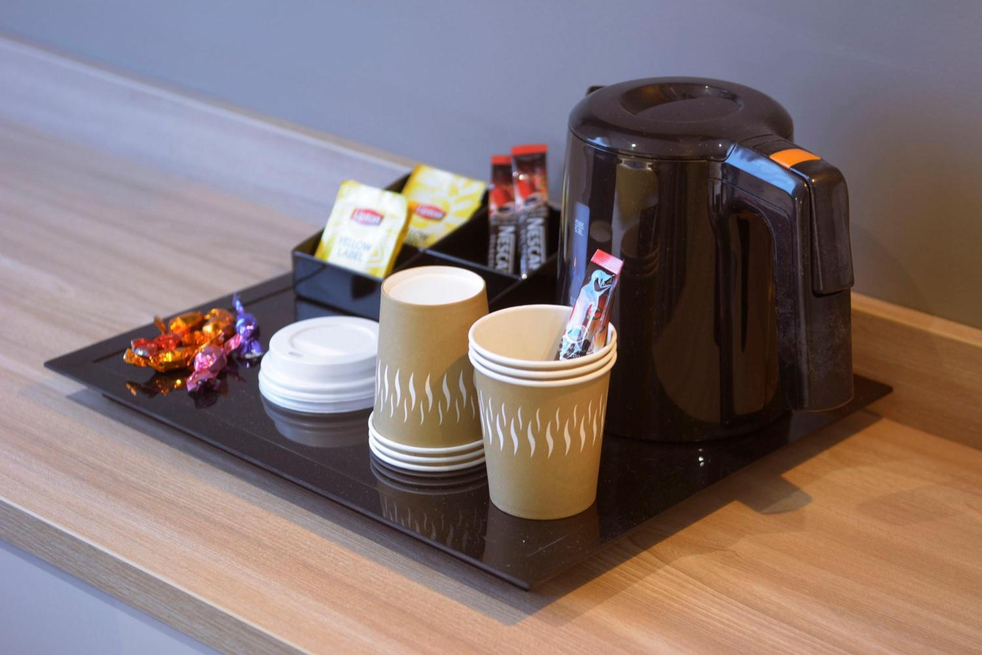 Aparthotel 37 Lodge Courbevoie Paris La Defense 外观 照片