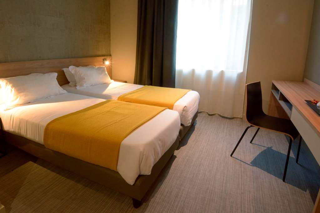 Aparthotel 37 Lodge Courbevoie Paris La Defense 客房 照片