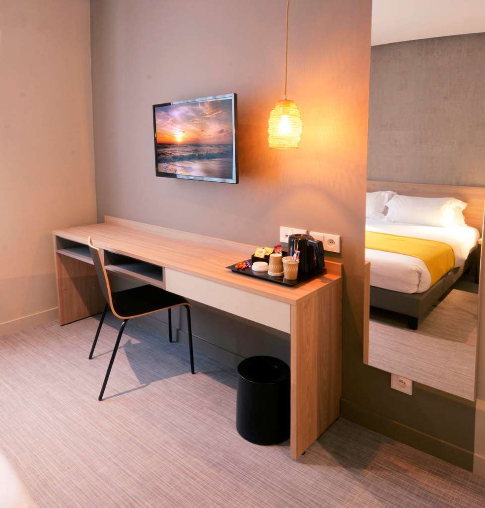 Aparthotel 37 Lodge Courbevoie Paris La Defense 客房 照片